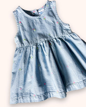 Vintage OshKosh Embroidered Flowers Dress, approx 12-18m